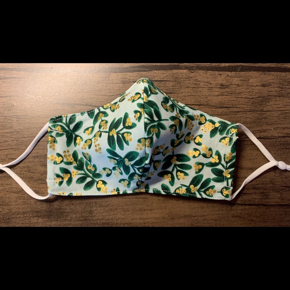 Fitted Mistletoe mask with filter pocket , nose wire and adjustable ear loops